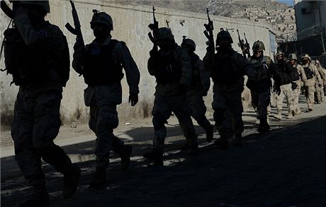 Afghántí vojáci. Ilustraní snímek