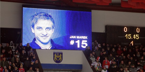Jindřichohradecký zimní stadion nově nese jméno hokejisty Jana Marka, který