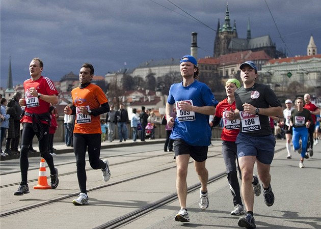 Keňské hvězdy a české naděje. Pražský půlmaraton se poběží už v sobotu