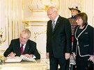 Prezidenta Miloe Zemana doprovázela pi cest na Slovensko manelka Ivana. (4.