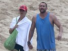Heidi Klumová a její pítel Martin Kristen se na Havaji vrhli do vln, aby