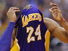 Kobe Bryant z LA Lakers po poráce s mstským rivalem Clippers.