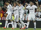 POJISTIL VEDENÍ. Druhý gól Realu Madrid proti Galatasarayi vstelil Karim
