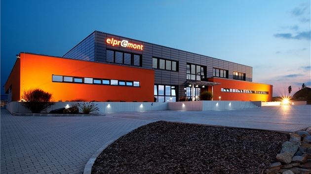 Technologickou stavbou se v rmci v rmci soute Stavba roku 2012 Olomouckho kraje stal arel elektromontn firmy Elpremont ve Velk Bystici na Olomoucku.