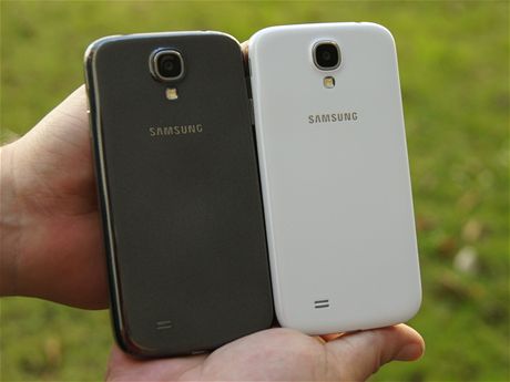 Samsung Galaxy S 4 - porovnn barevnch variant