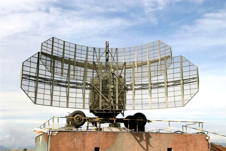 Radiolokátor� sov�tské výroby P-37 se armáda chce zbavit, proto�e jsou siln�