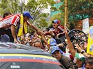 Pedvolební mítink opoziního lídra Henrique Caprilese (5. dubna 2013)