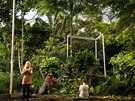 Kate Miller-Heidke a Jonathan McGovern ve 3D opee Sunken Garden (Potopená