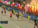Kamera zachytila explozi na bostonském maratonu.