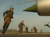 Severokorejské vzdušné síly na záběru z propagandistického videa