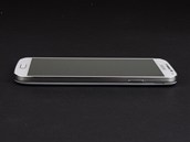 Samsung Galaxy S 4 ve svtl barevn variant White Frost