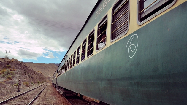 Cesta vlakem z Kar do Bahvalpuru