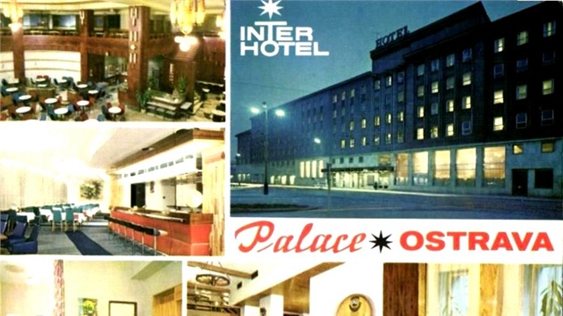 Pohlednice Hotel Palace v centru Ostravy z 80. let minulho stolet.