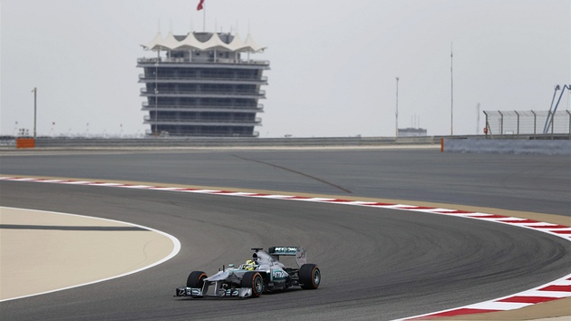 Nico Rosberg pi trninku na Velkou cenu Bahrajnu