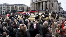 Poslední rozlou�ení s bývalou britskou premiérkou Margaret Thatcherovou. (17....