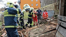 Mue v Horním Slavkov zasypal elezný odpad. Pivolaný léka u mohl pouze