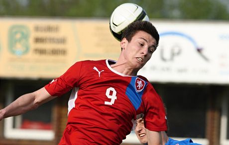 Matj Konal v dresu fotbalové reprezentace do 21 let v utkání proti Slovensku. 