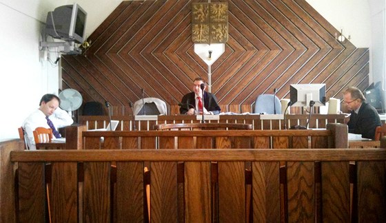 Mstský soud v Praze projednává pípad Martiny Olákové, která za nejasných