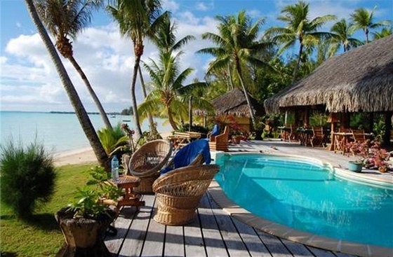 Na prodej je hotel Eden Beach na ostrově Bora Bora ve Francouzské Polynésii. 