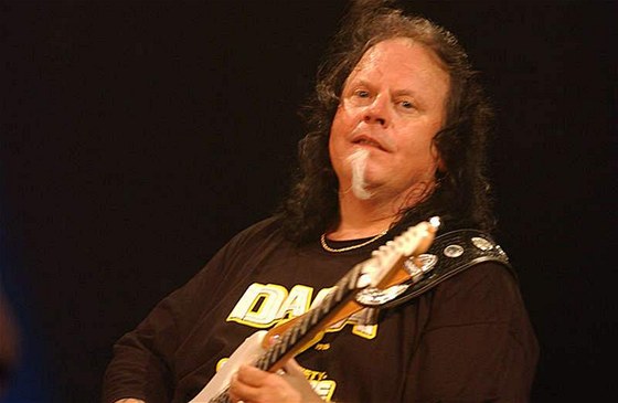 Smokin´ Joe Kubek v roce 2005 na festivalu Blues Alive v umperku