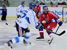 eský hokejista Jií Novotný v utkání proti Finsku. 