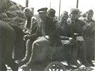 Osvobození Brna v roce 1945: Vojáci vítzné armády. Snímek vznikl pi cest