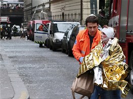 Lidé byli podle výpovdí svdk tsn po výbuchu zmatení. Nevdli co se stalo...