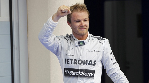 NEJRYCHLEJ. Pole position v Bahrajnu zskal Nico Rosberg z Mercedesu.