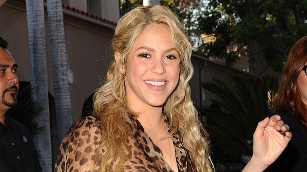 Shakira po porodu rychle zhubla. (22. dubna 2013)
