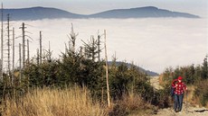 Pohled z Lysé hory na smogem suovaný Moravskoslezský kraj.