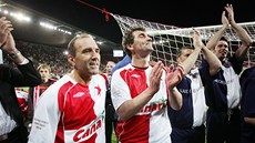 Bývalí fotbalisté František Veselý (vlevo) a Jan Suchopárek při slavnostním