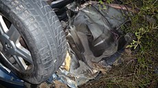 V�z, který havaroval ve �tvrtek v noci havaroval nedaleko Turnova v nájezdu R35
