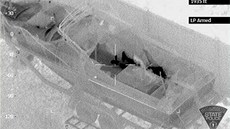 Policie �lun obklí�ila. Vnit�ek nejprve sondovala z helikoptéry pomocí