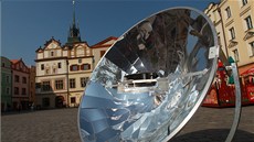 Na pardubickém Pern�týnském nám�stí byl v rámci Dne Zem� k vid�ní i solární