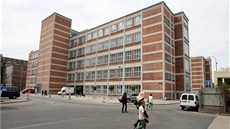 Do vzniku Baova institutu lo více ne 900 milion korun.