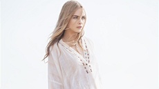 Cara Delevingne v kampani Zara jaro - léto 2013