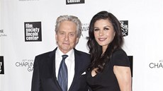 Michael Douglas a Catherine Zeta Jonesová (22. dubna 2013)