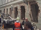 Budova v Divadelní ulici íslo 5 chvilku po výbuchu. 