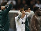 JSME BÍDILOVÉ. Fotbalisté Realu Madrid odcházejí ze hit poté, co odvetu