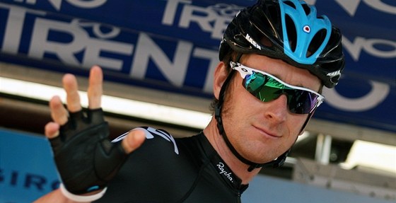 SBOHEM SKY? Britský cyklista Bradley Wiggins cítí ze zacházení v týmu frustraci a naznail odchod jinam.