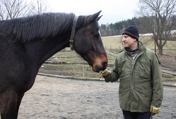 "Je to paradox. Podkovy nám tedy moc tstí nepinesly," íká herec Václav Vydra.