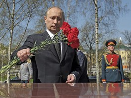 Prezident Vladimir Putin na úvod mimo jiné ujistil, e Rusko "udlá ve pro...