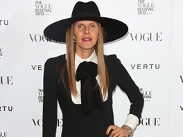 Anna Dello Russo pracuje pro japonskou verzi mdnho magaznu Vogue.