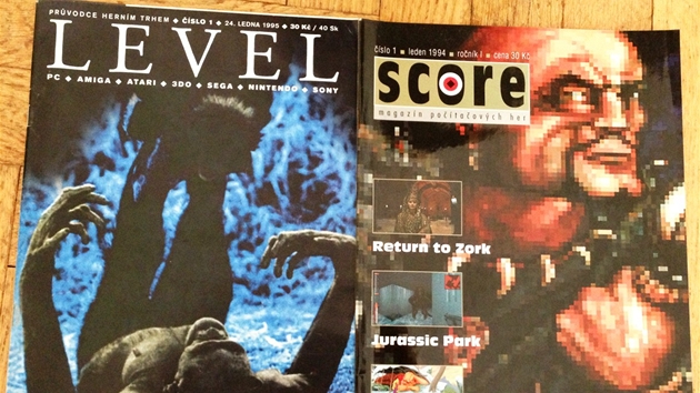 První ísla papírových herních magazín Level a Score