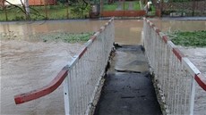 Bleskové záplavy ve Studénce zpsobily milionové kody (8. kvtna 2013)