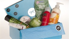 Balí�ek s p�ekvapením firmy SenzaBox.