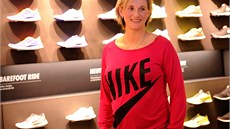 V O�EKÁVÁNÍ. O�t�pa�ka Barbora �potáková se za pár týdn� stane poprvé maminkou.