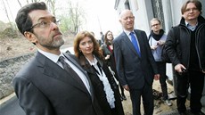 Velvyslanci Spojených stát� amerických a Norska p�i náv�t�v� Chebu ocenili, jak