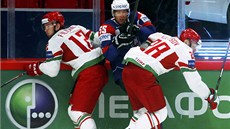 Slovinský hokejista Robert Saboli v oblíení bloruských soupe  Konstantina