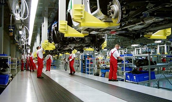 Výroba aut - montovna. Kia Motors